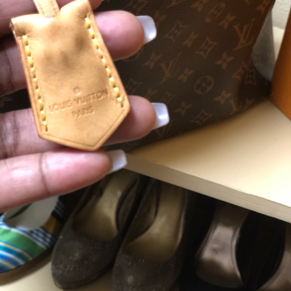 Louis Vuitton MONOGRAM MONTAIGNE MM (M41056) - Picture 3 of 8